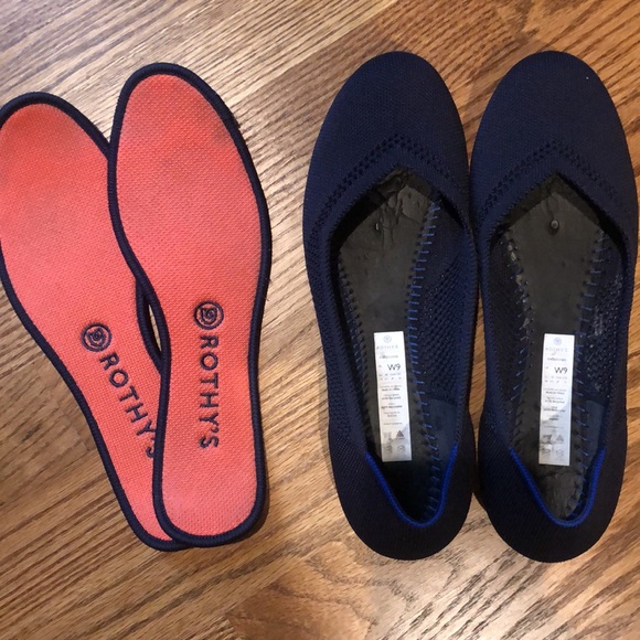 Navy Rothy’s Flats - Picture 5 of 5